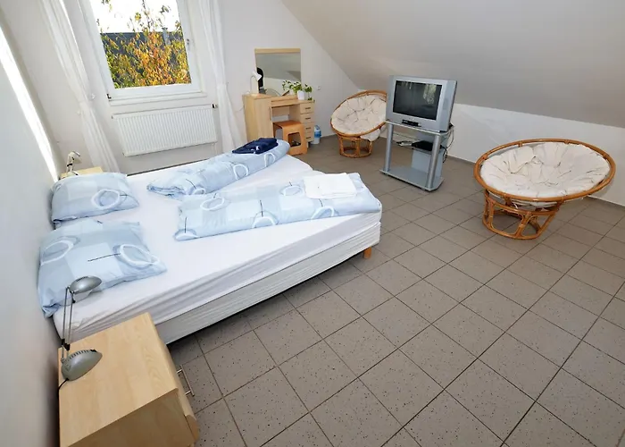 Апартаменты In Near Forest And Pool
